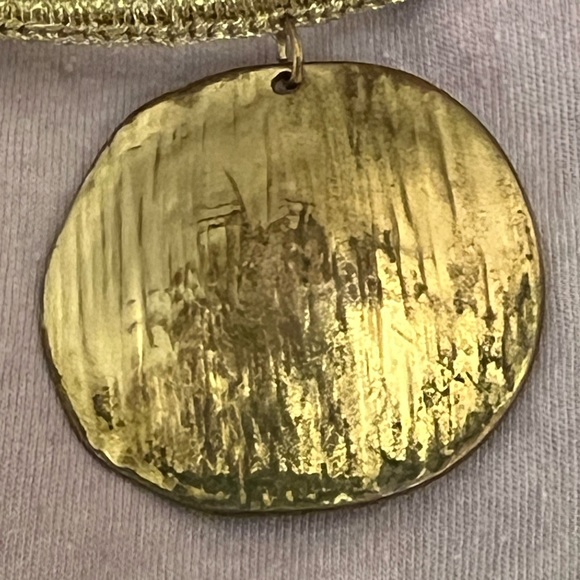 Cato 1946 gold tone, necklace and earring set - Picture 7 of 9